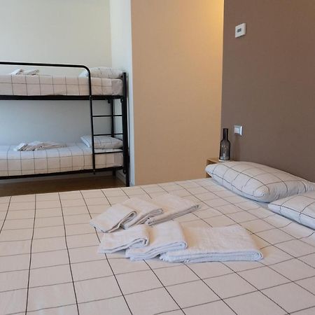 La Stazione Bed & Breakfast Trontano Eksteriør bilde